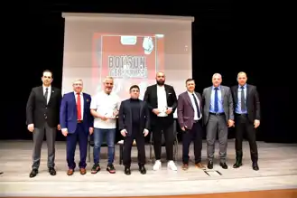 Bilgehan Demir, 'Kayıp Madalyon'u İmzaladı