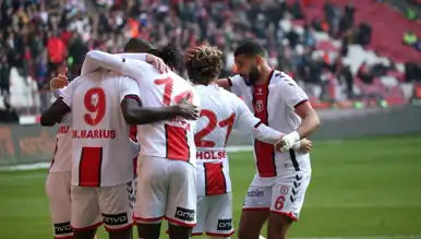 Ev Sahibi Takım Net Galibiyet Aldı: 4-0