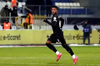 Keny Arroyo, Beşiktaş'ta İlk Kez Oynadı!