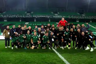 Sakaryaspor, Iğdır FK'yı Mağlup Etti