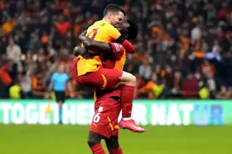 Sanchez'den Dinamo Kiev'e 4. Gol!