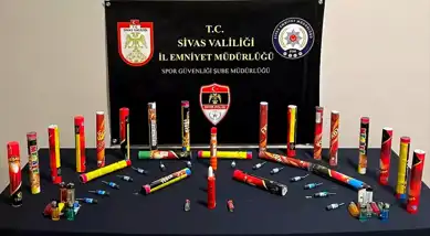 Süper Lig Maçında Güvenlik Operasyonu: Çok Sayıda Yasak Madde Ele Geçirildi