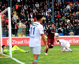 İskenderunspor-Trabzonspor: Heyecan Dolu 2-2!