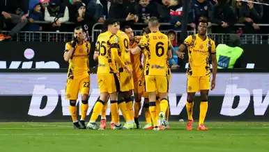 Inter, Cagliari'yi 3-0 Yendi, Liderliğe Yükseldi!