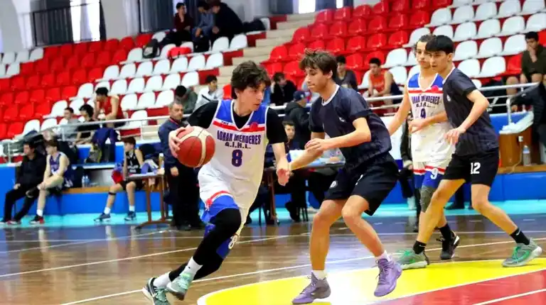 Aydın'da Okullar Arası Basketbol Turnuvası