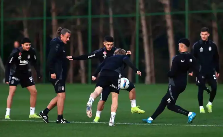 Süper Lig Devleri Karşı Karşıya: Hazırlıklar Tamamlandı!