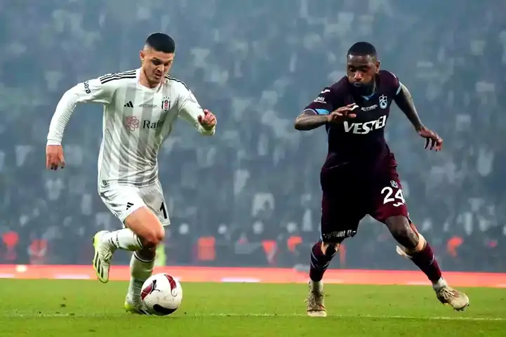 Beşiktaş-Trabzonspor: Dünya Kupası Heyecanı!