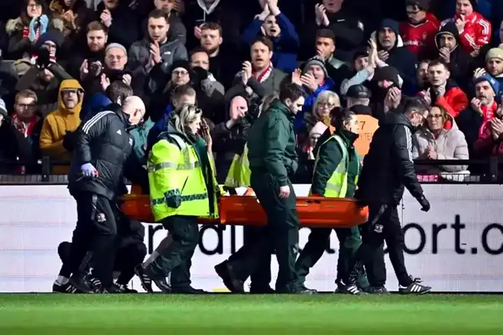 FA Cup'ta Korkutan Anlar: Awoniyi Kanlar İçinde!