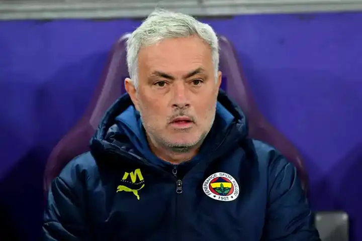 Fenerbahçe'den Kötü Haber: Fred ve Osayi-Samuel Cezalı!