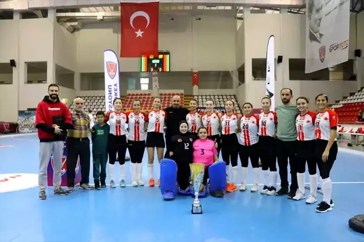 Gaziantep Dorukspor, Salon Hokeyi Şampiyonu!