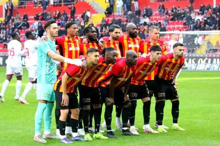 Kayserispor-Samsunspor: İlk Yarı Samsunspor'da!