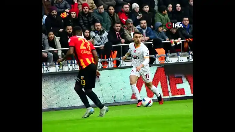 Kayserispor-Galatasaray: Sarı-Kırmızılılar Önde! (İlk Yarı)