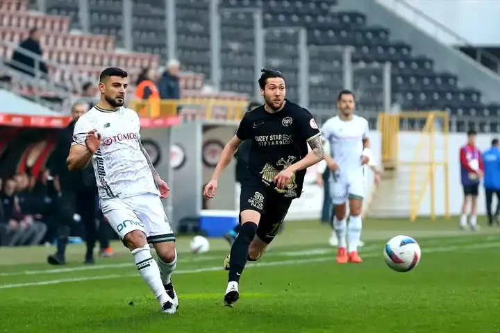 Konyaspor, Çorum'u Deplasmanda Yendi!