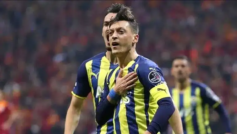Mesut Özil Ümraniye'de Futbol Akademisi Kuracak