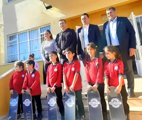 Olimpik Kaykay: Okullarda Pilot Uygulama Başladı