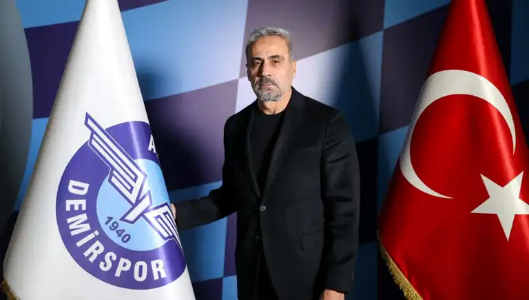 Süper Lig Kulübü Yeni Hocasını Açıkladı! Süper Lig Kulübü Yeni Hocasını Açıkladı!