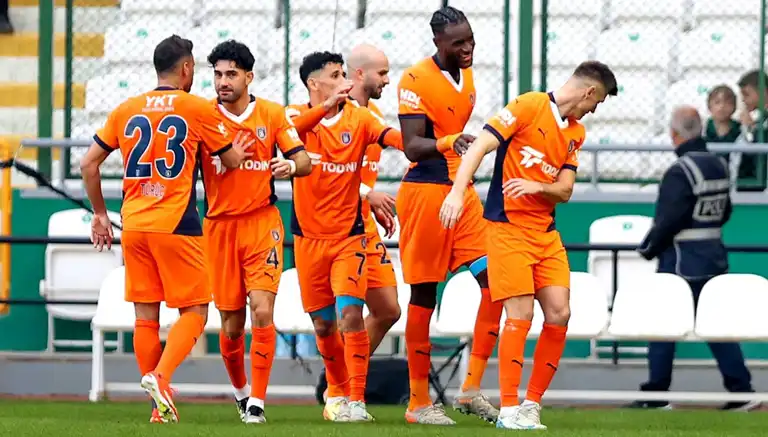 Süper Lig'de Gerilim: Devler Karşı Karşıya